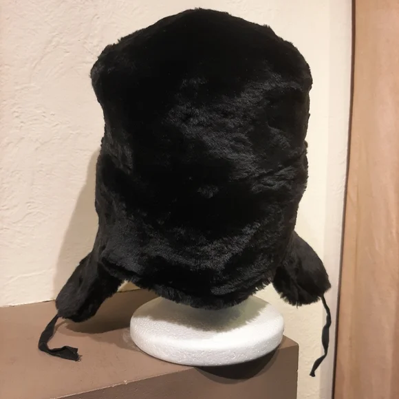 Black Faux Fur Russian Ushanka Hat - Picture 6 of 13